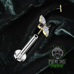 Titanium ASTM F136 Draadloos zwart-wit CZ Marquise Cross Top goud PVD-vergulde piercingsieraden Conch plat kraakbeen Helix Labret