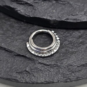 16g Titanium ASTM F136 Pryamid Triple Stack Implant Grade Hinged Segment Septum Helix Piercing Cartilage Daith Hoop Piercing Ring