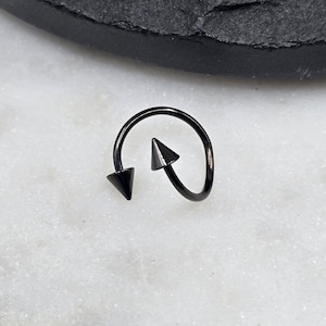 20g Twist Spiral Piercing Hoop Ring Cartilage Helix Tragus Nose Ring External Thread Spikes Solid Polished Black PVD 316L Surgical Steel