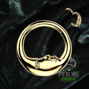 16g 8mm 10mm Moon With Face Gold PVD 316L Surgical Steel Hinged Segment Septum Helix Piercing Cartilage Daith Hoop Piercing Ring
