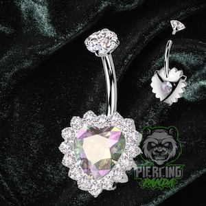 Piercing de umbigo em titânio 14g, formato grande de coração arco-íris com zircônias cúbicas brilhantes, rosca interna de grau implante.