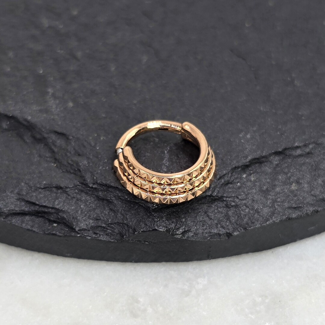 16g 7/8mm Pyramid Tri Band Rose Gold PVD 316L Surgical Steel Hinged ...