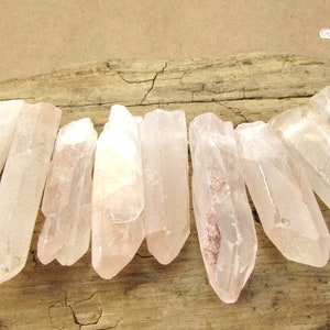 Quartz Crystal Points, Peach / White / Clear Crystal Points, 4&quot; inch Strand, Jewelry Supplies, Beading Supplies, Item 2131gss