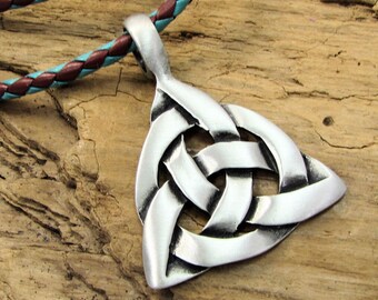 Celtic Knot Necklace, 41x32mm Triangle Knot Pendant, 3mm Custom Length & Color Braided Leather Necklace, Item 2594n