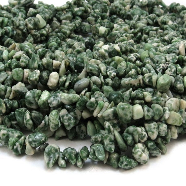 Green Tree Agate Chips, 34" inch Strand Agate Chips, Natural Dark Green and White Chips, Jewelry Supplies, Beading Supplies, 526pm