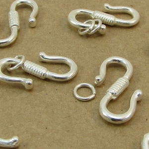 S-Hook Clasps, Twelve (12) Silver Finished S-Hook Clasps with Double Sided Rope Wrap Design, Jewelry Supplies, Item 1100m