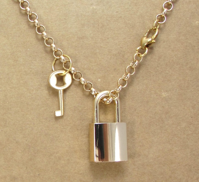 5mm Gold Soldered Rolo Chain with Matching Heart Clasp Item 1444n Padlock Necklace Working Lock 33x16mm Gold Padlock with 22x12mm Key