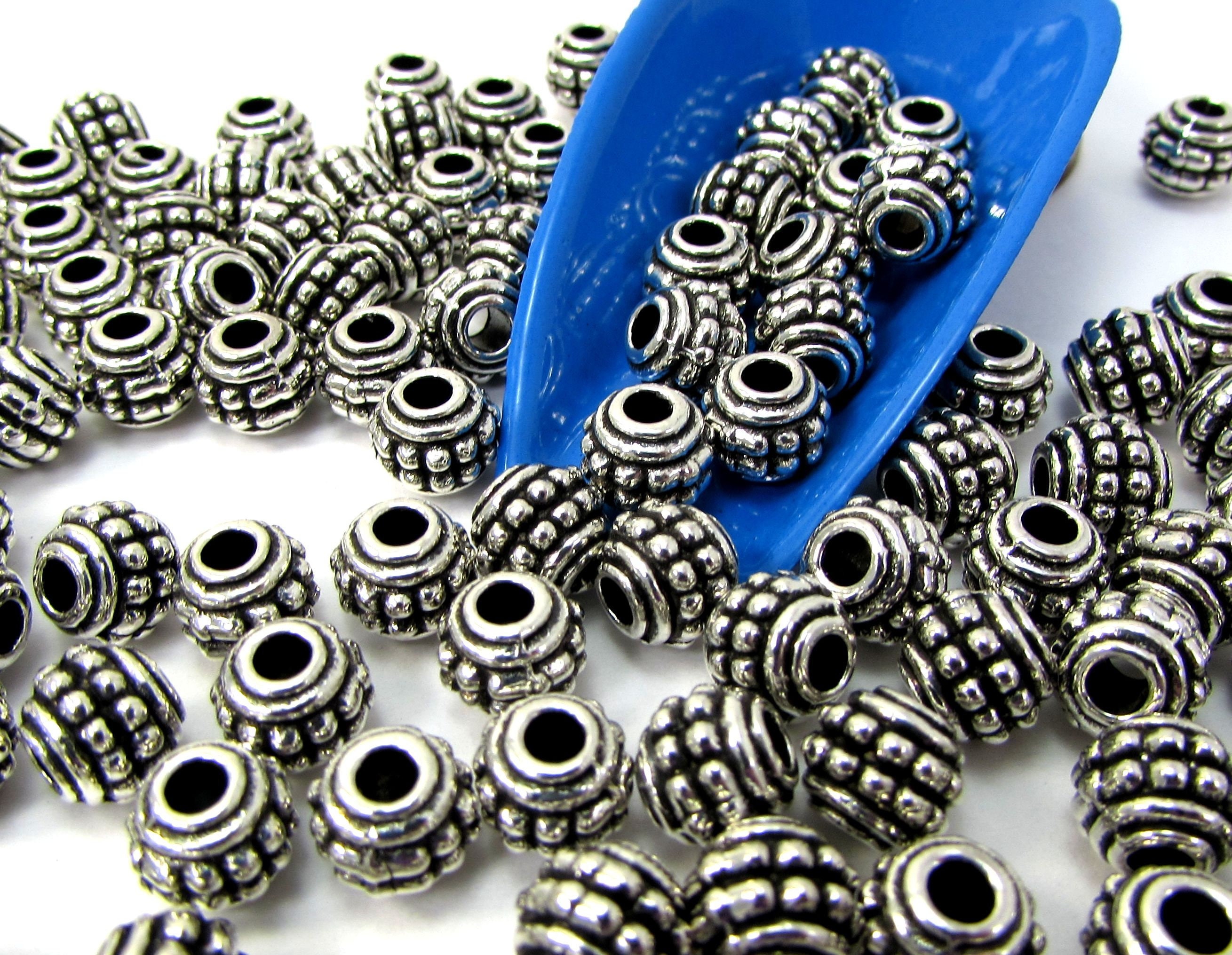 7 x 6 mm メタルビーズ、アンティークシルバービーズ 25個、商品番号