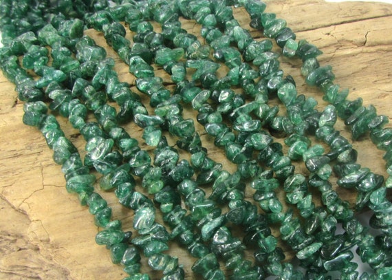 Aventurine Chips, Natural Small Green Aventurine Beads, 36" Inch Strand, Item 923gss
