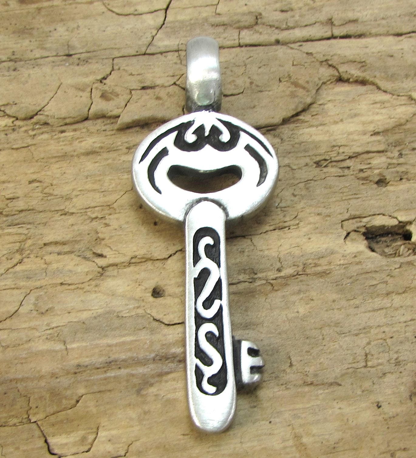 ★smile★ WhamDesign Stem Bolt Cover – Smiley Face | 808 Cycles