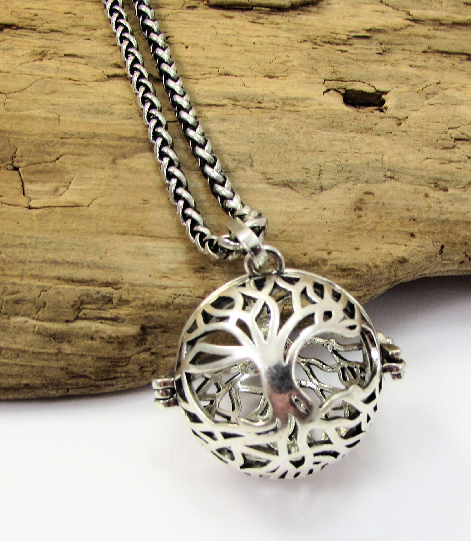 Collier Pendentif Arbre De Vie En Argent Avec Breloque Cage - Très Très Bon état (TTBE), Occasion