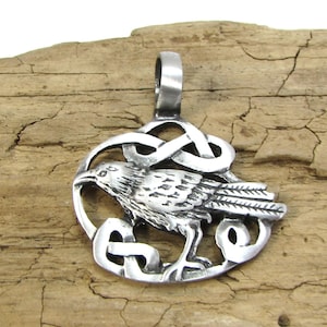 Raven Pendant: Celtic Knot Bird Pendant (36x31mm), Bird Pendant, Jewelry Supplies, Item 274p