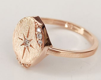 Star Ring / 14 K Solid Gold
