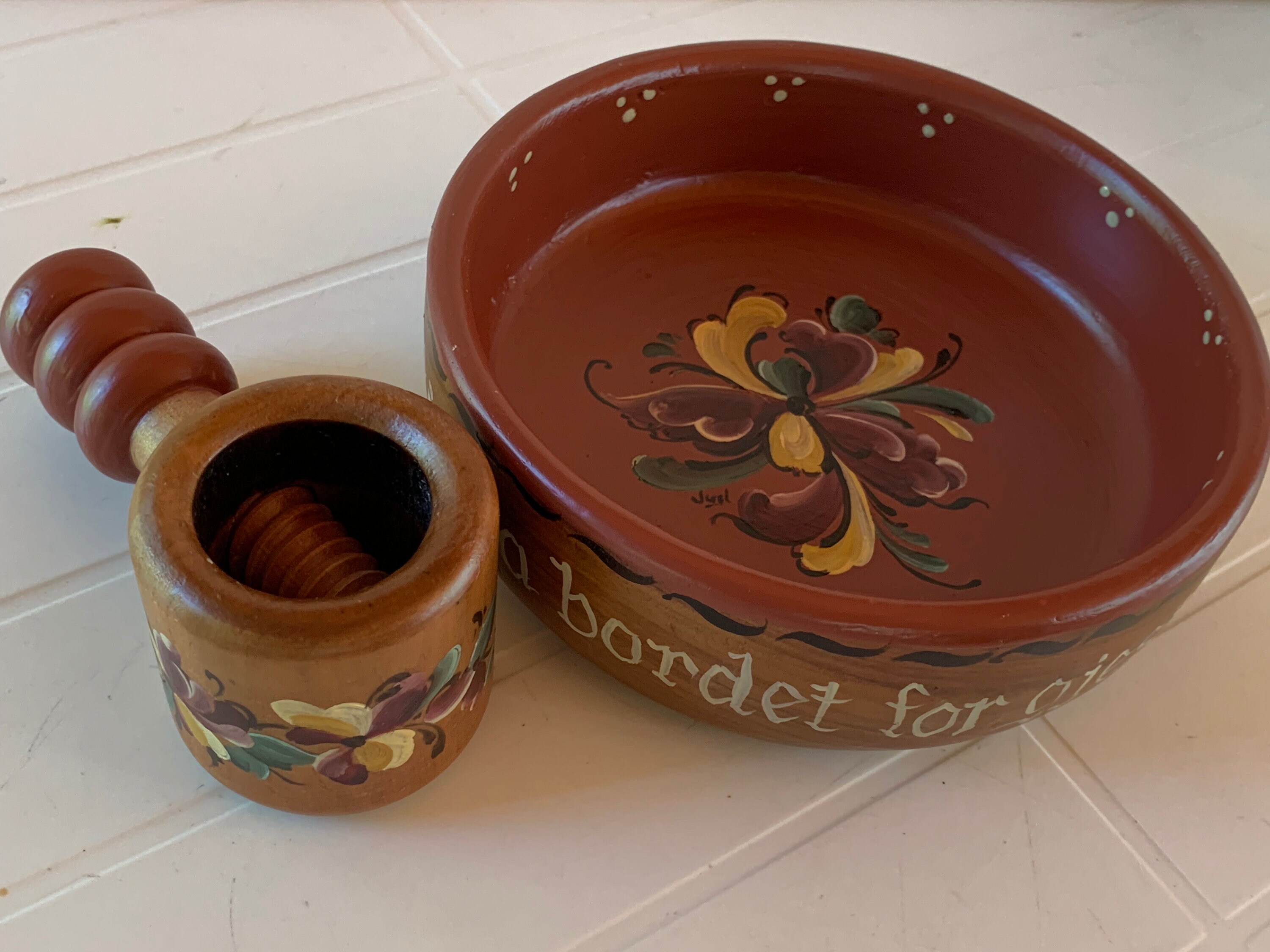 Old Time Norwegian Nut Bowl and Cracker Hand Rosemaled With Traditional Style Telemark Rosemaling