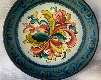 Lovely Telemark Style Rosemaled 8&quot; Shallow Wooden Bowl With Beautiful Teal Background