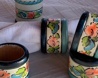 Lovely Matching Set of Napkin Rings and Toothpick Holder With Norwegian Rosemaling