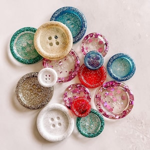 Assorted Round Glitter Buttons