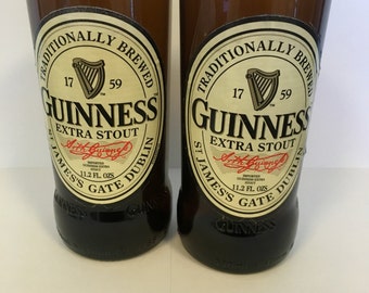 Vasos para beber hechos con botellas de cerveza Guinness