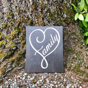 Family Sign, Rustic Wood Farmhouse Wall Hanging, Bride & Groom Wedding Gift, Wooden Heart Plaque, Housewarming Gift, Family Photo Props