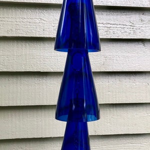 Wine Bottle Wind Chimes, Quarantine Mothers Day Gift, Outdoor Decor, Garden Art, Gift For Her, Wine Lover Gifts Blue