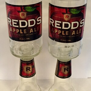Wine Glasses Beer Bottle Redd&#39;s Apple Ale, Birthday Gifts, Couples Gifts