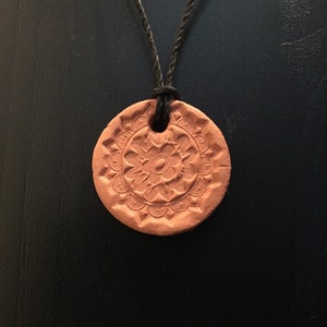 Aromatherapy Diffuser Necklace Essential Oils