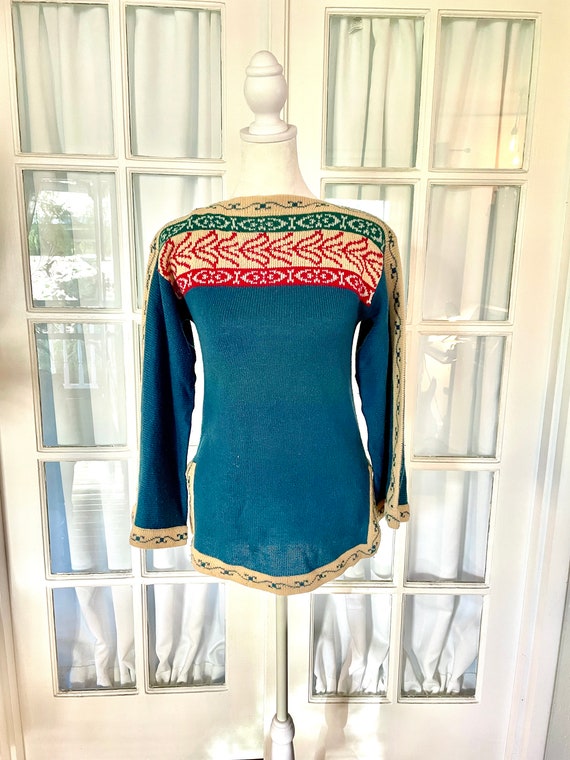 Vintage South American Boho Geometric Blue Sweater