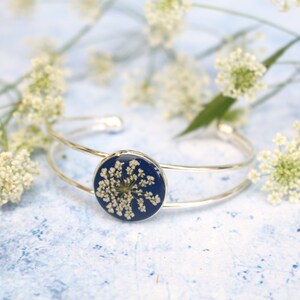 NEW Silver bangle bracelet navy blue white flower mom gift mothers day wife birthday present floral jewellery Christmas anniversary image 3