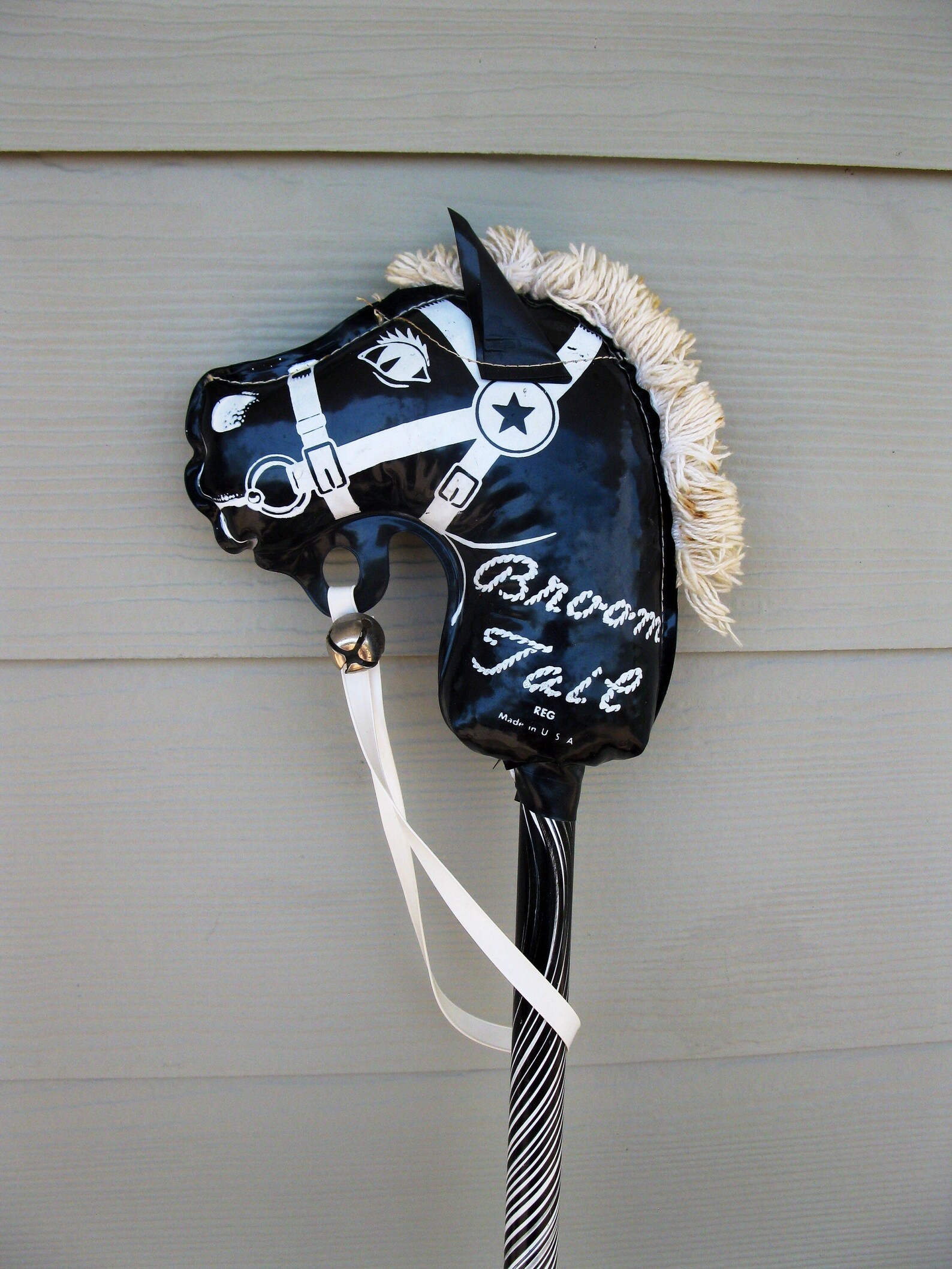 RARE Broom Tail Stick Horse 1950s play horse hobby horse Etsy