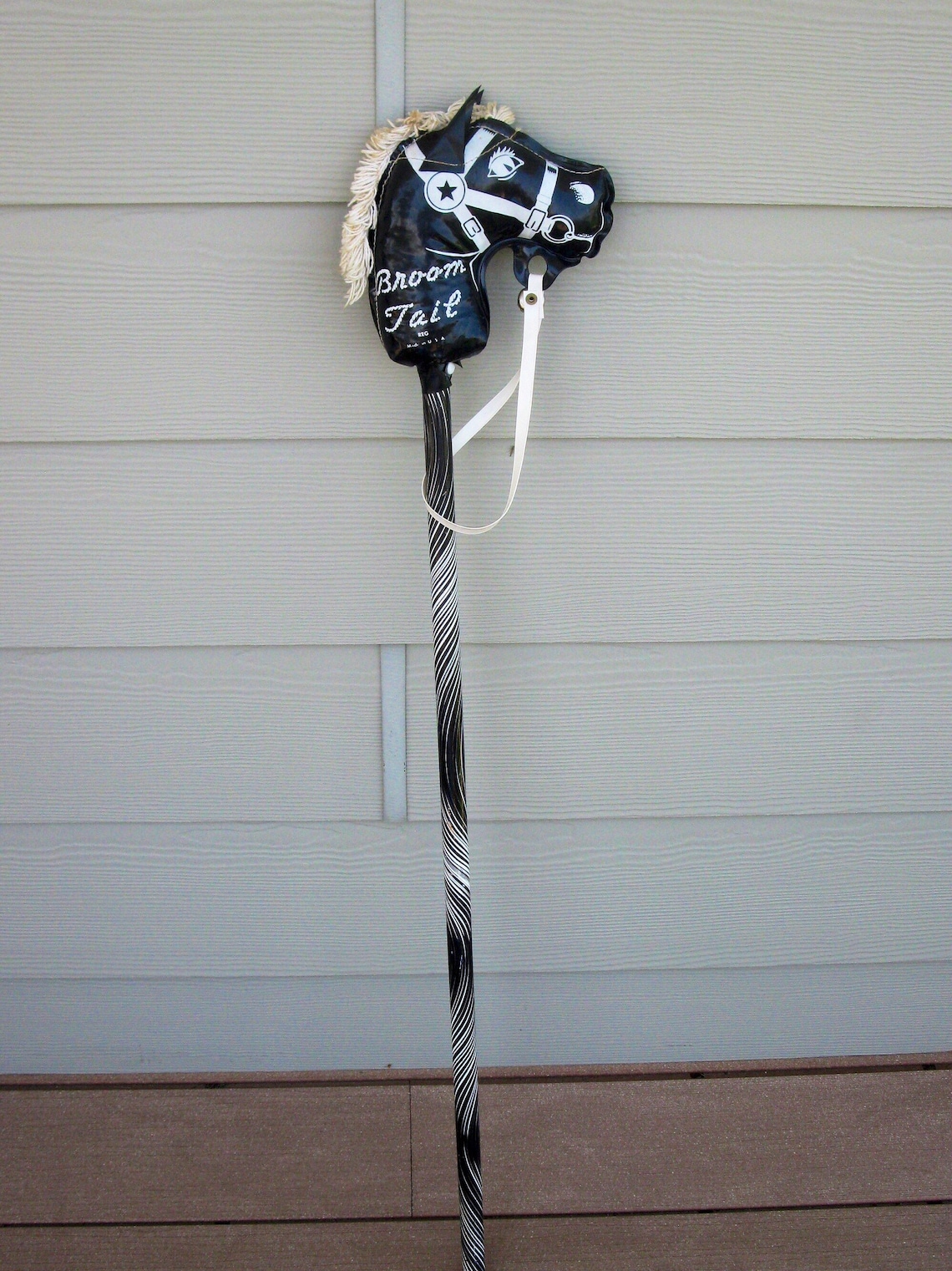 RARE Broom Tail Stick Horse 1950s play horse hobby horse Etsy