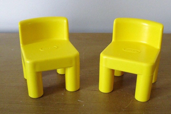 Set Of 2 Miniature Little Tikes Chunky Chairs Yellow Doll House Chair 2 3 4 High Replacement Chair Kitchen Dining Furniture Plastic