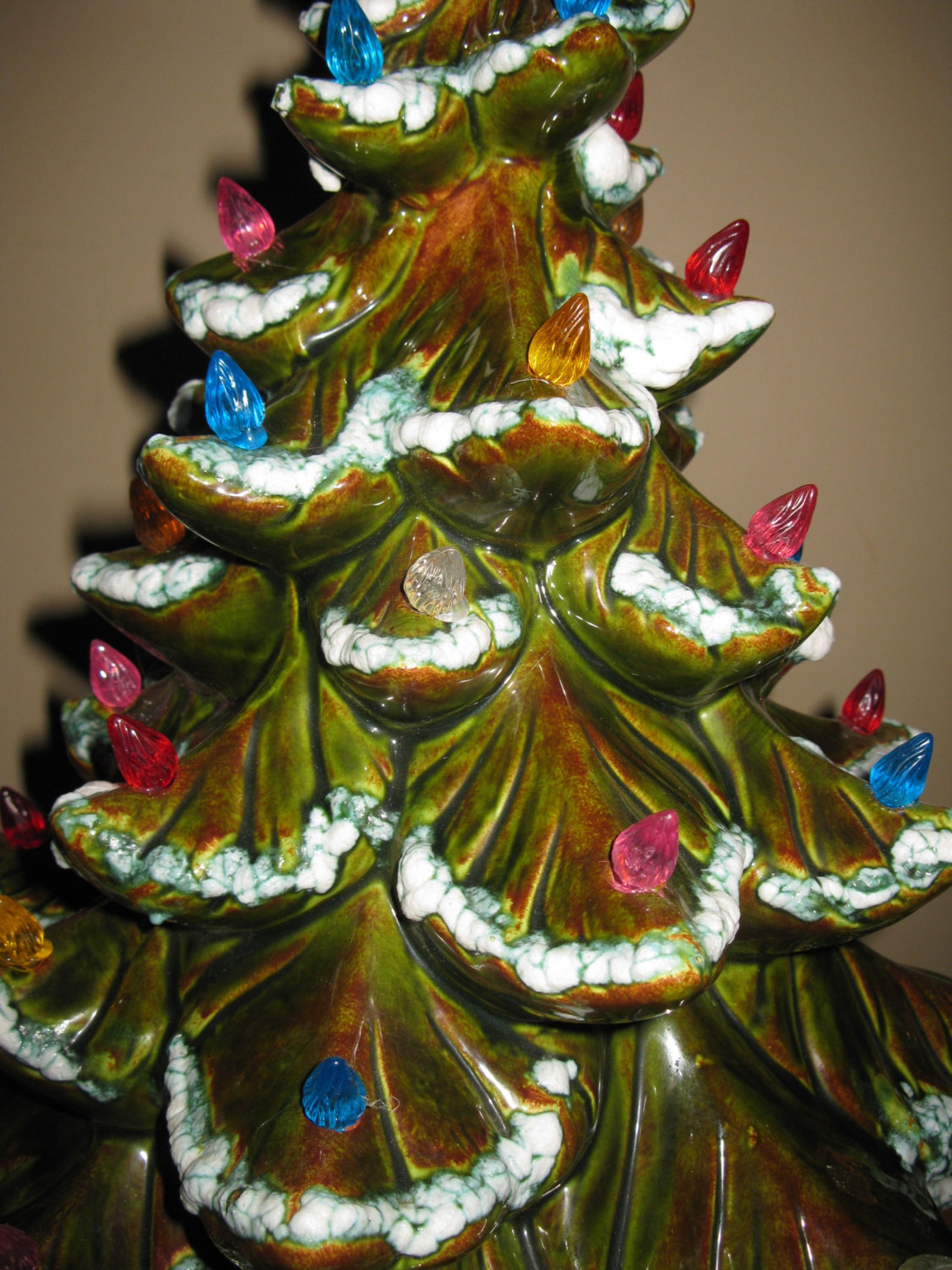 Vintage LARGE 19 ceramic lighted Christmas tree 1970  Etsy