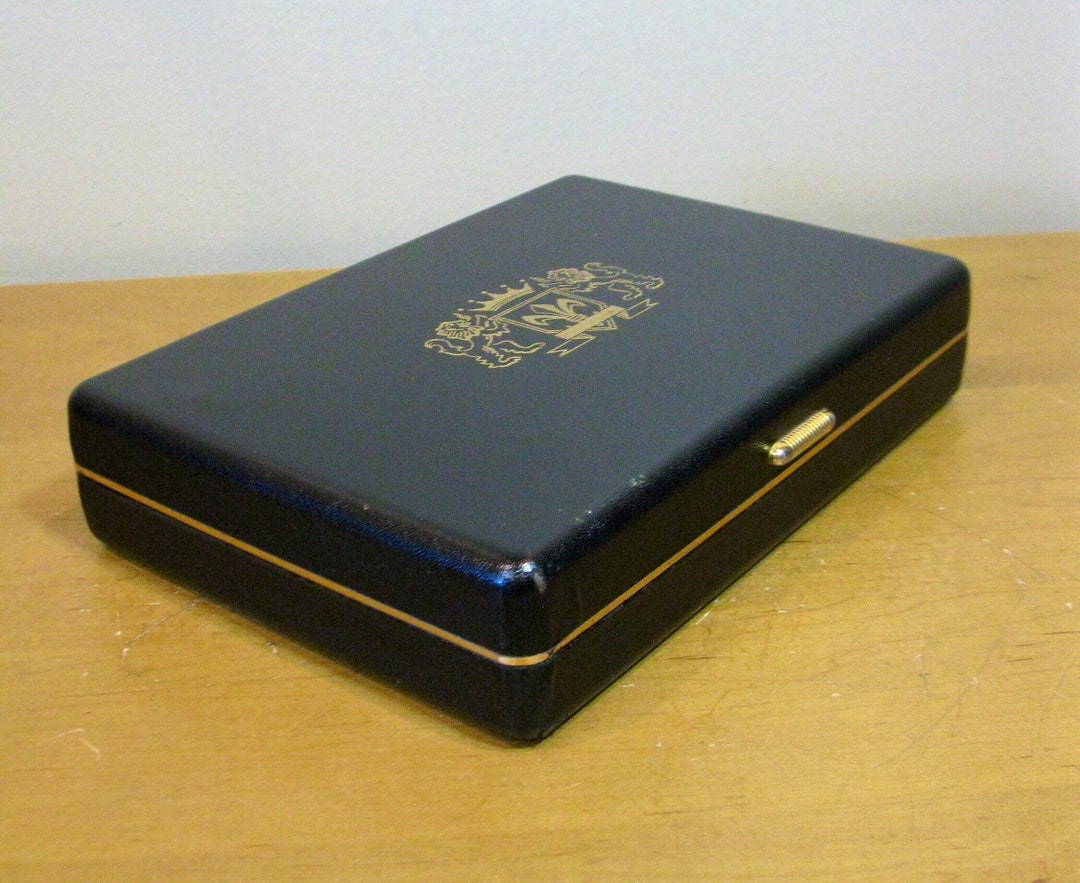 MENS Jewelry Case valet Box With JEWELRY Included 1950s/60s Black