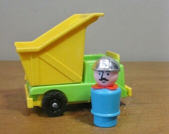 FISHER PRICE construction vehicle DUMP Truck- with construction worker - 1970s/80s - little people dump truck- hard hat man