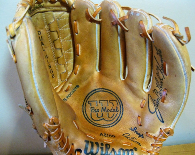 Jim Catfish Hunter Ball Glove Wilson Model A2160 NY Yankees HOF Right