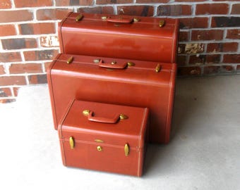 Set of 3 Samsonite Suitcases-Oxblood Red- Shwayder Bros- EXCELLENT condition- retro vintage luggage set- mid century- photo- 1950's