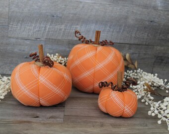 Set of 3 Orange Cotton Pumpkins