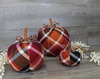 Burgundy Plaid pumpkin set