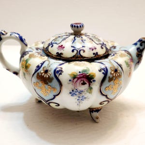 1910 Teapot - Etsy