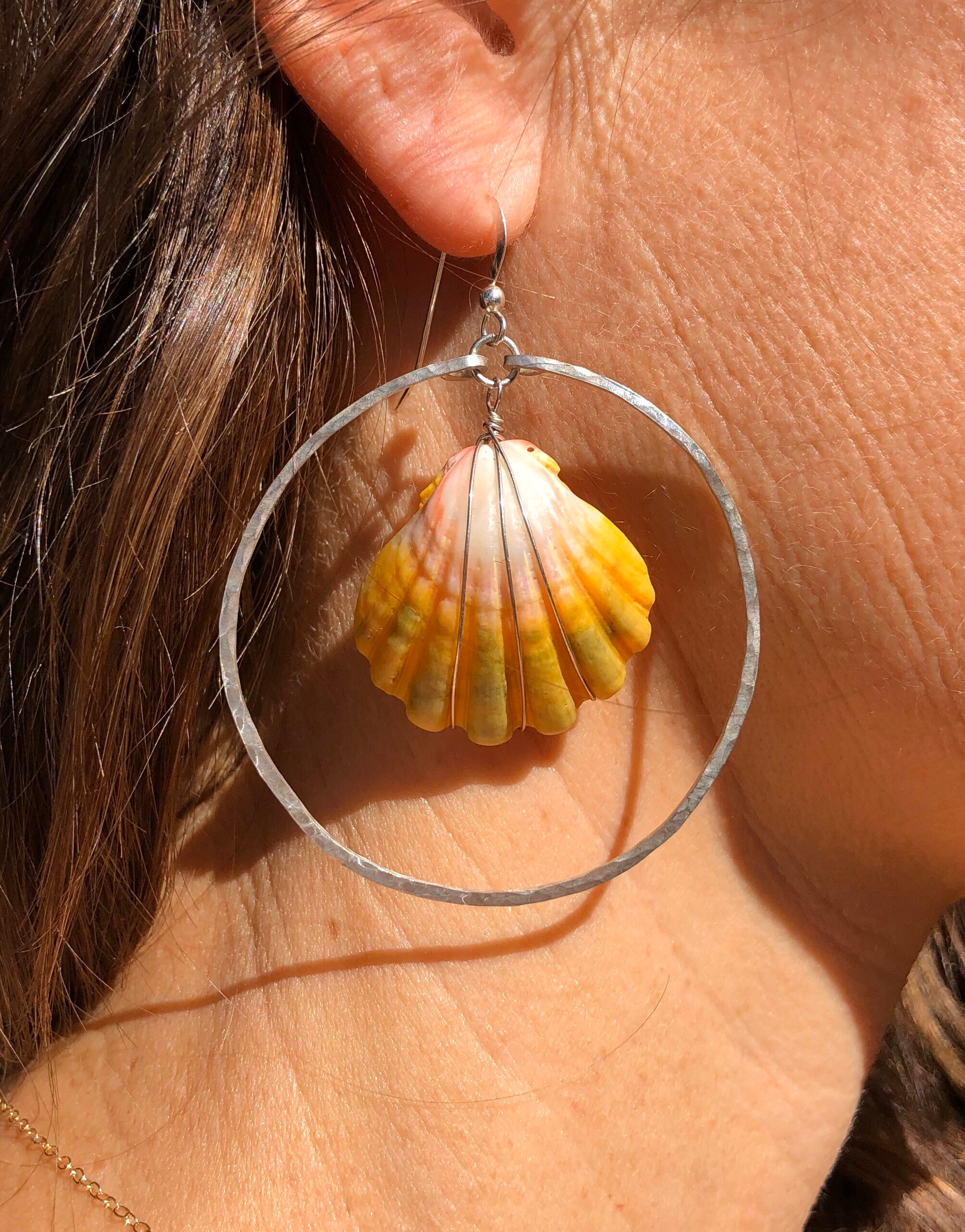 Sunrise shell earrings deals