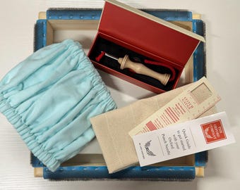 CLASSIC Punch Needle Bundle for Beginners: Wooden Gripper Frame, Cover, Monks Surged Edges, Oxford Punch Needle Regular Optional size