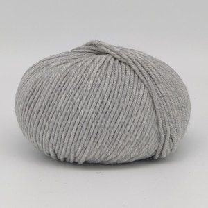 Wool #806 Knitting yarn 100% Australian Merino Wool spun in Italy, 1 oz.3/4 ( 50 g), 131 yards (120 m) Golden Fleece Prato