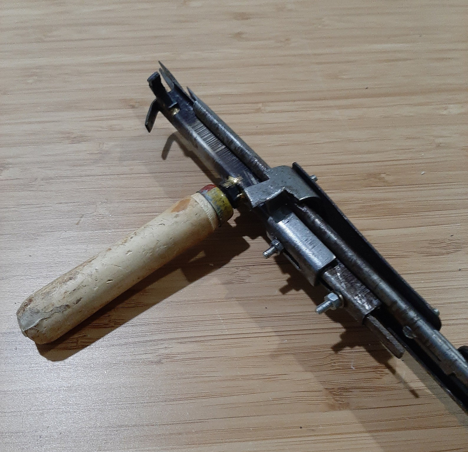 Rug Making Tufting Manual Tool Cuts The Yarn For Cut Pile. | Etsy