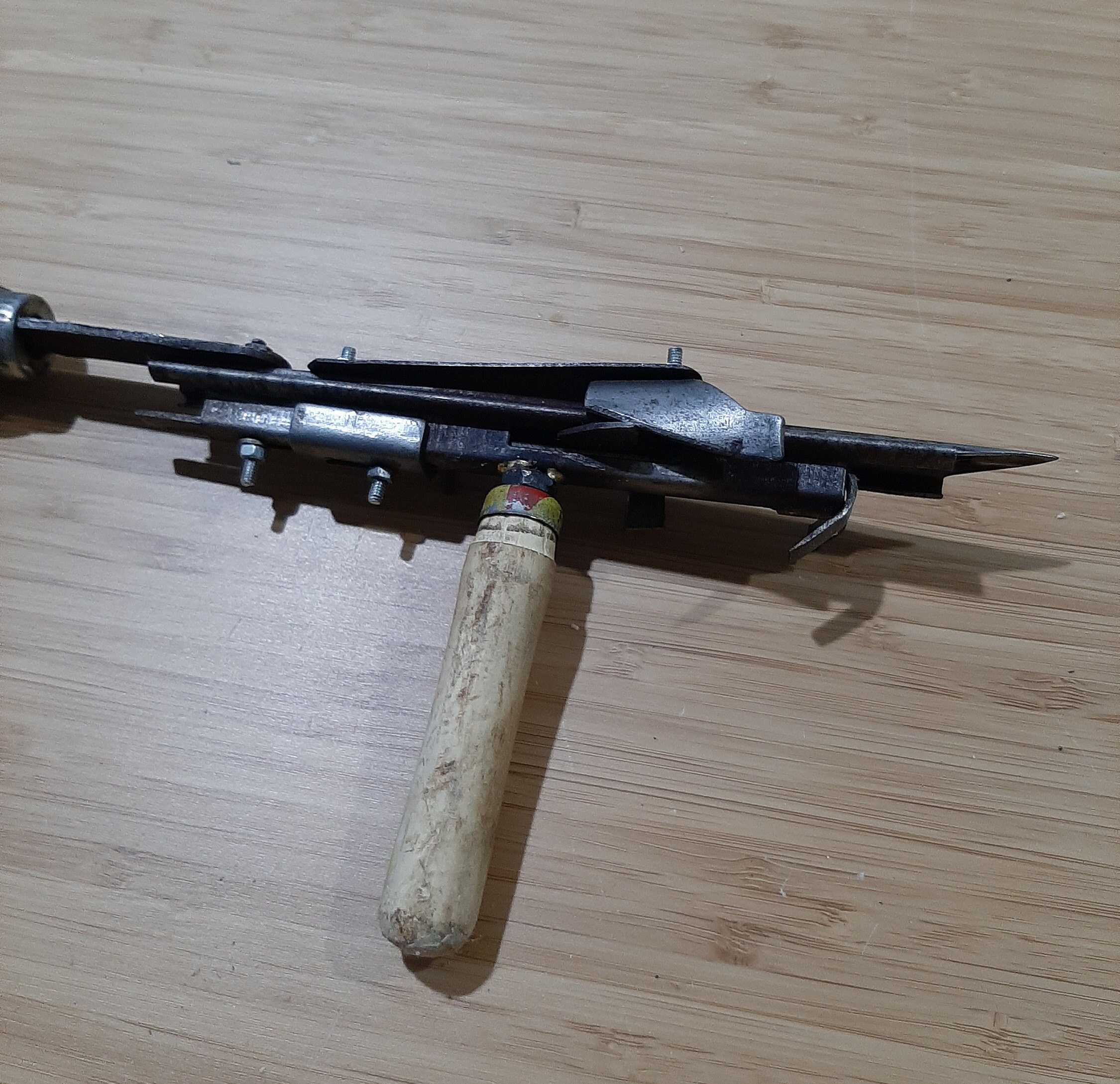 Set of Two Rug Making Tufting Manual Tool Cuts The Yarn For | Etsy