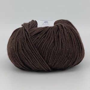 Wool #821 Knitting yarn 100% Australian Merino Wool spun in Italy, 1 oz.3/4 ( 50 g), 131 yards (120 m) Golden Fleece Prato