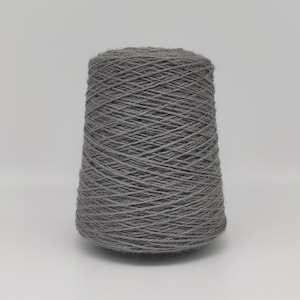 NEW!  F203 Gray Wool Rug Yarn 100% New Zealand Wool Ready for Use ~ 2 Ply Thin 1 lb. on Cone.