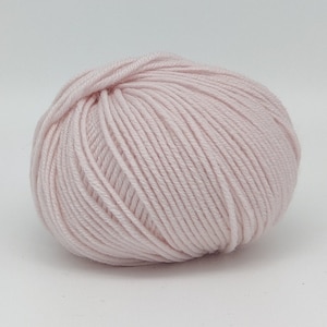Wool #803 Knitting yarn 100% Australian Merino Wool spun in Italy, 1 oz.3/4 ( 50 g), 131 yards (120 m) Golden Fleece Prato
