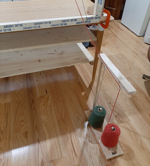 Yarn Holder for the Rug Tufting With the Tufting Gun 
