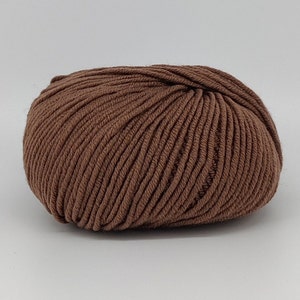 Wool # 820 Knitting yarn 100% Australian Merino Wool spun in Italy, 1 oz.3/4 ( 50 g), 131 yards (120 m) Golden Fleece Prato