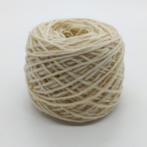 Cream # FY16 THIN (Fine Punch Needle) Wool Rug Yarn 100% Wool 1/8 lb. Ready for Use ~ 3 ply,